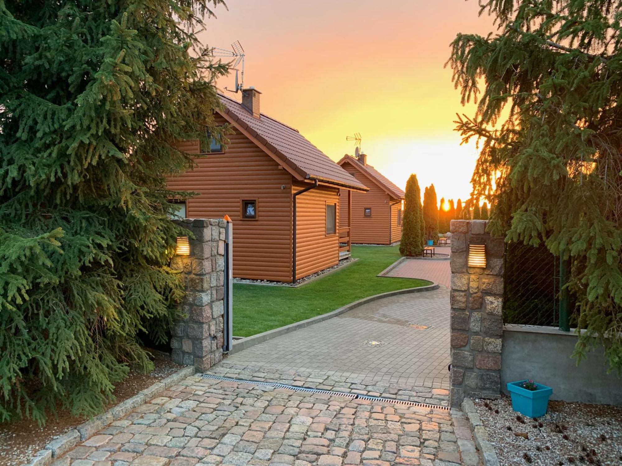 Domki Wczasowe Papaya Kolberg Exterior foto